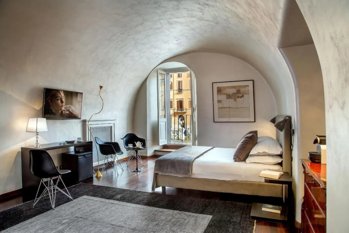 Image 1 of Palazzo De Cupis – Suites and View