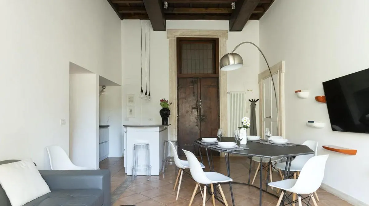 Image 2 of Pgrhome Luxury Apartments Domus Pantheon