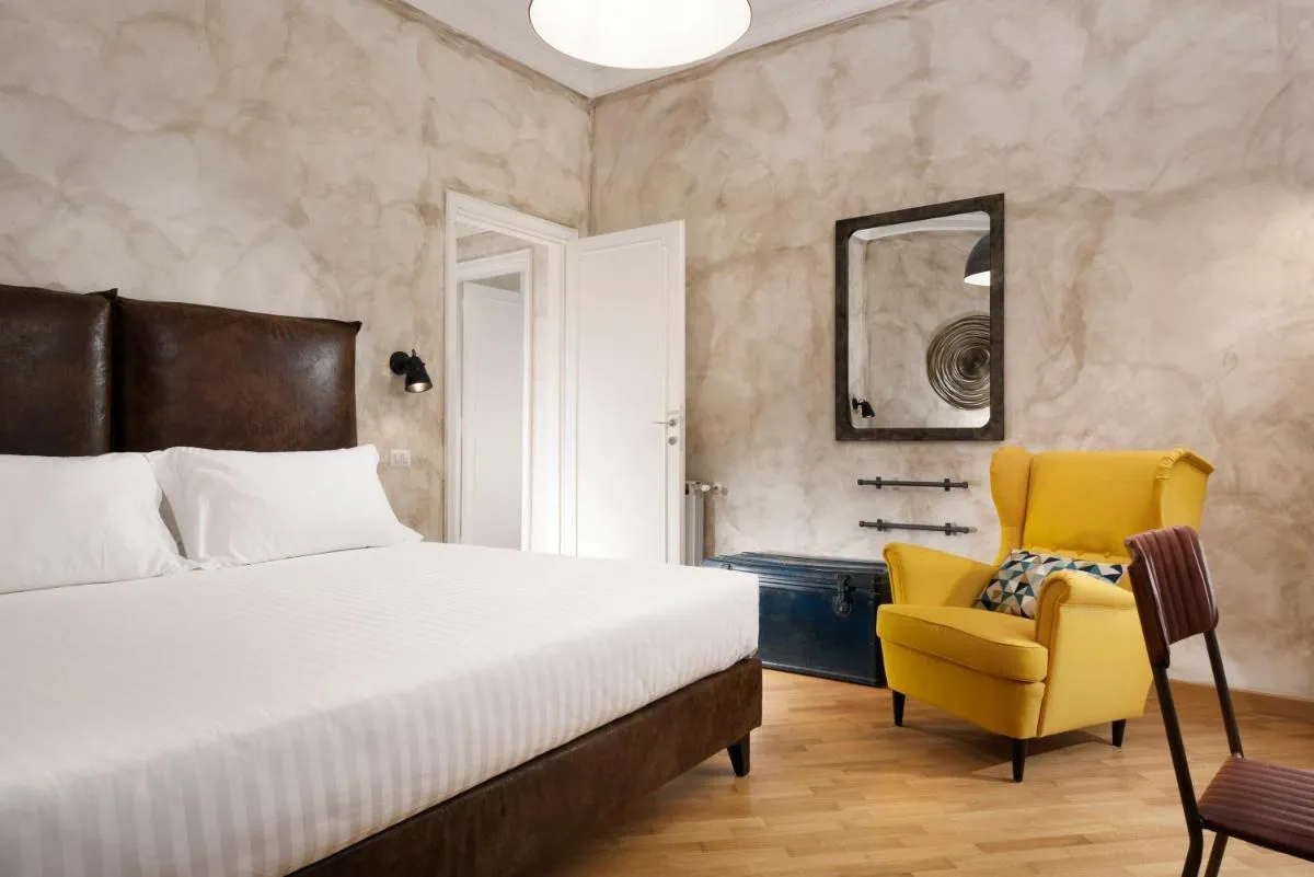 Image 1 of Piazza del Popolo Boutique Home