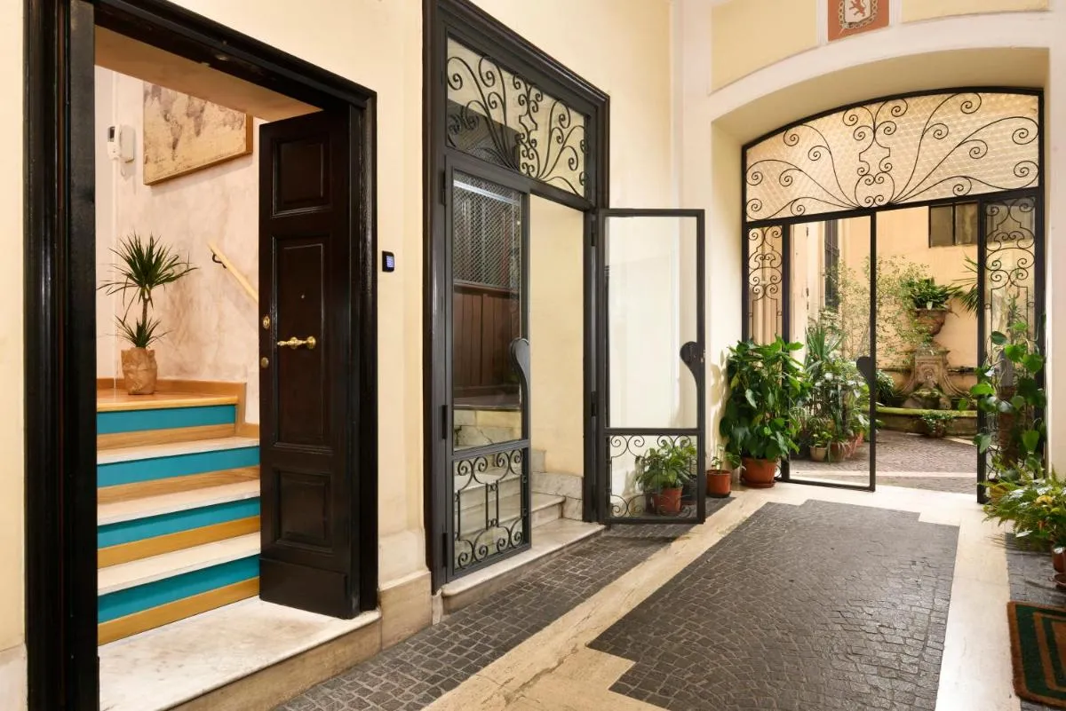 Image 5 of Piazza del Popolo Boutique Home