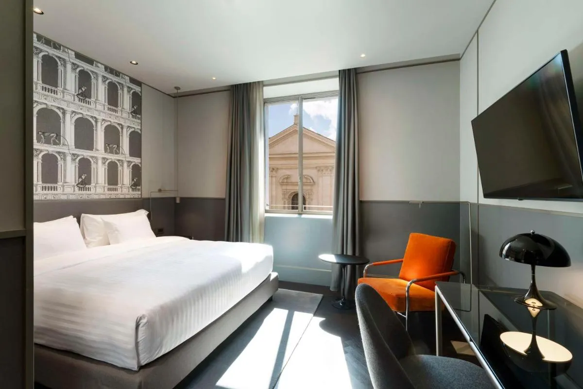 Image 2 of Radisson Collection Hotel, Roma Antica