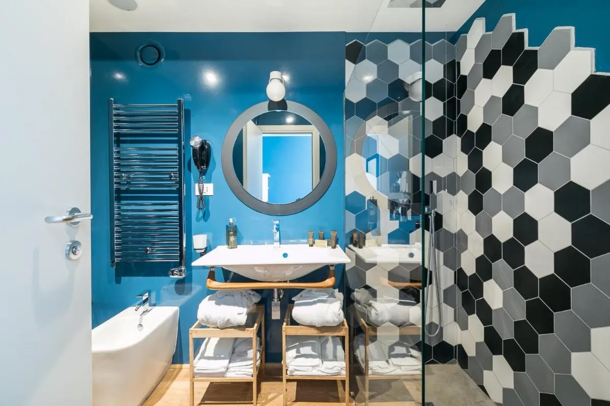 Image 2 of Rarity Suites