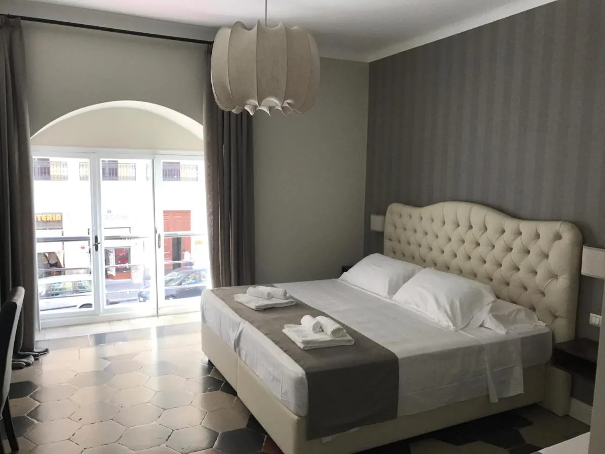 Image 1 of Residenza Roma Imperiale