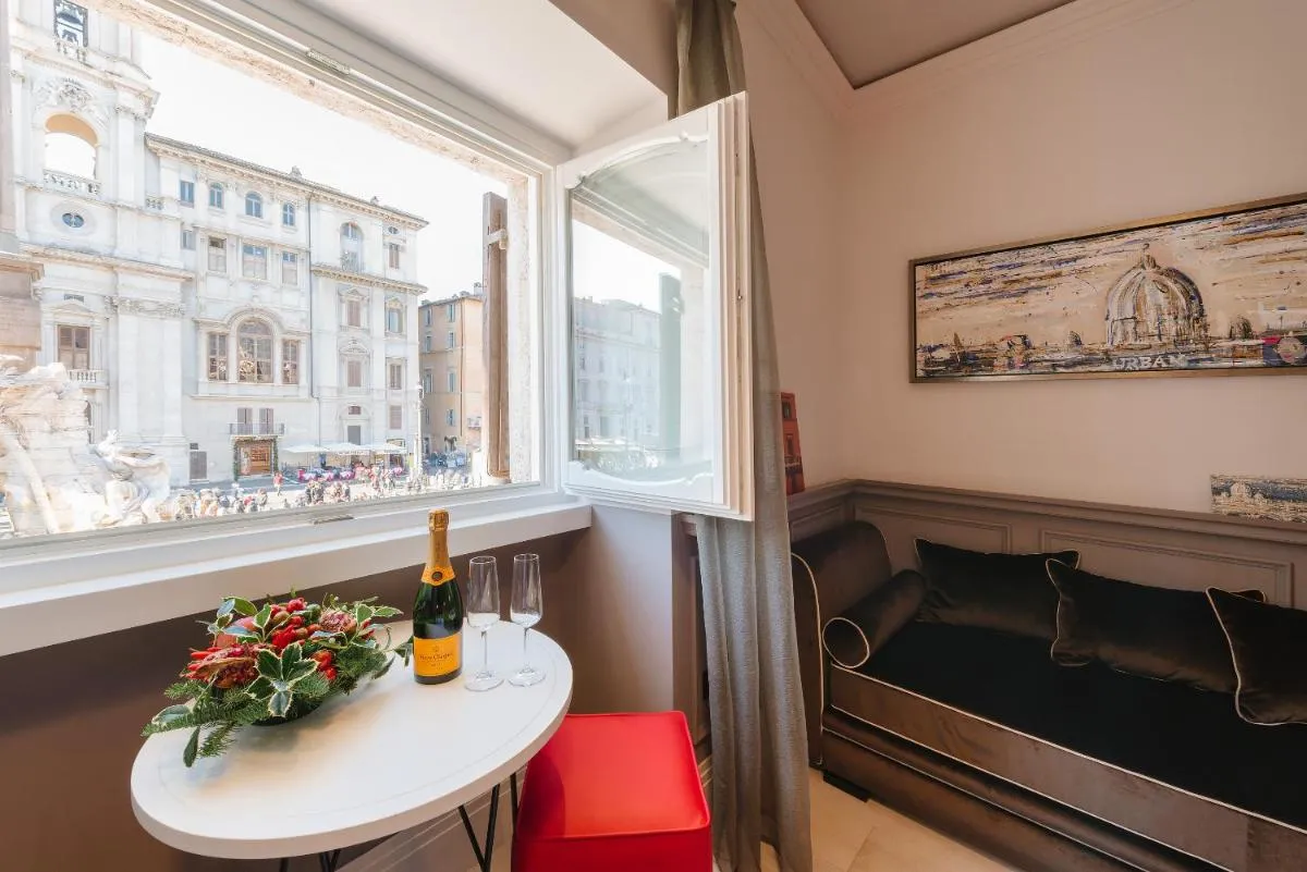 Image 1 of Rhea Silvia Luxury Navona