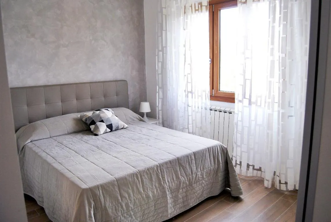 Image of RomAmourHouse