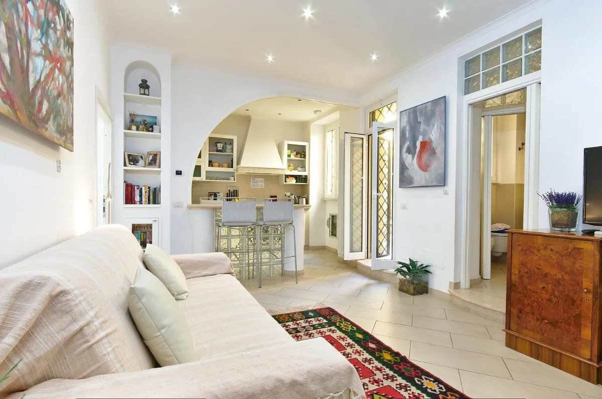 Image 3 of Roma Borgo91