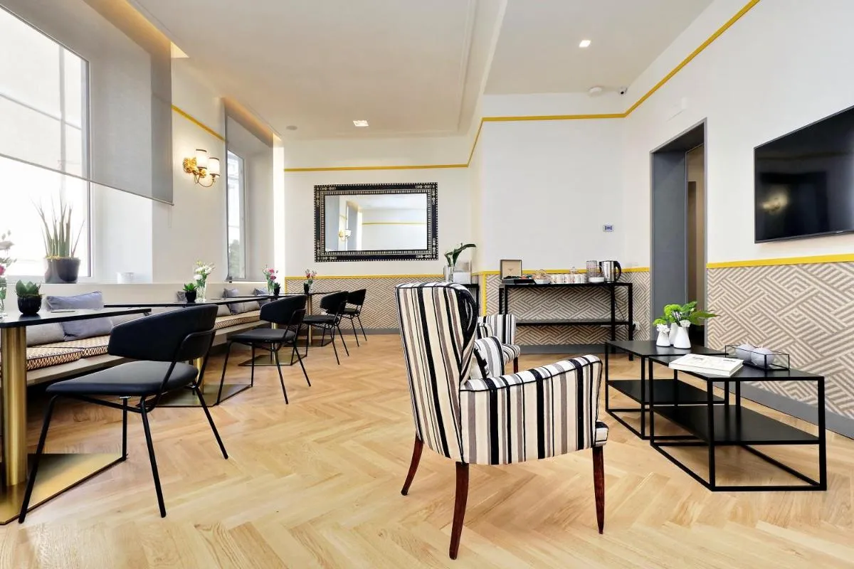 Image 3 of Roma Five Suites