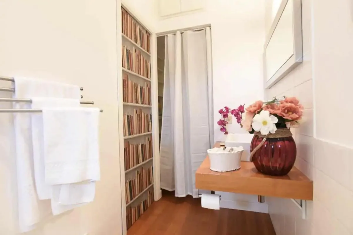 Image 2 of Romantic Apartment Metro Flaminio