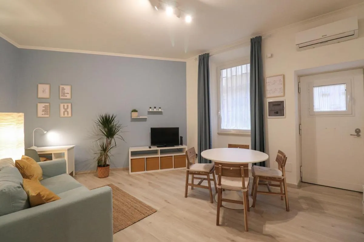 Image 3 of RomeSweetHome Villa Borghese