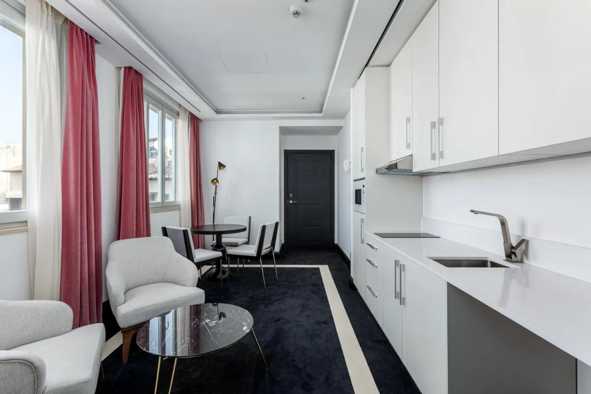 Image 3 of Room Mate Gran Filippo