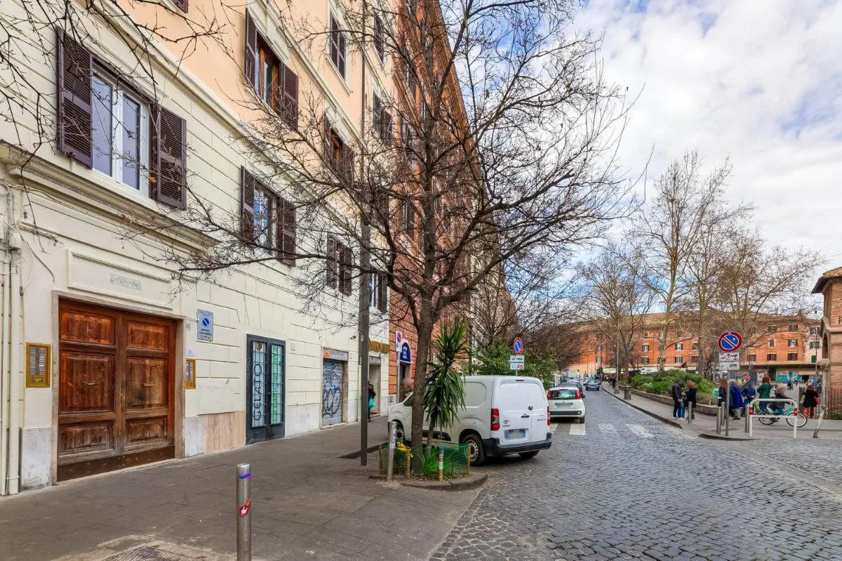 Image 5 of S. Cosimato Trastevere