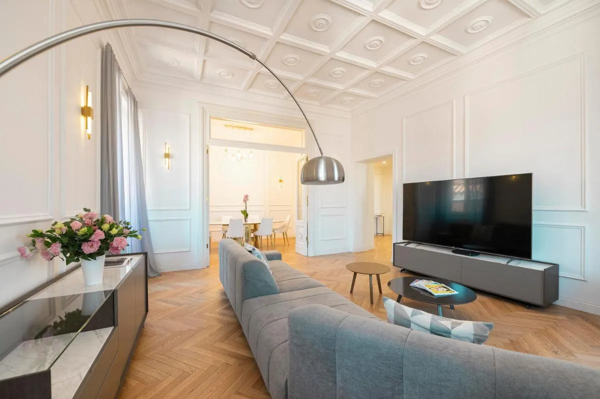 Image 1 of SJR Luxury Apartment Trevi Fountain