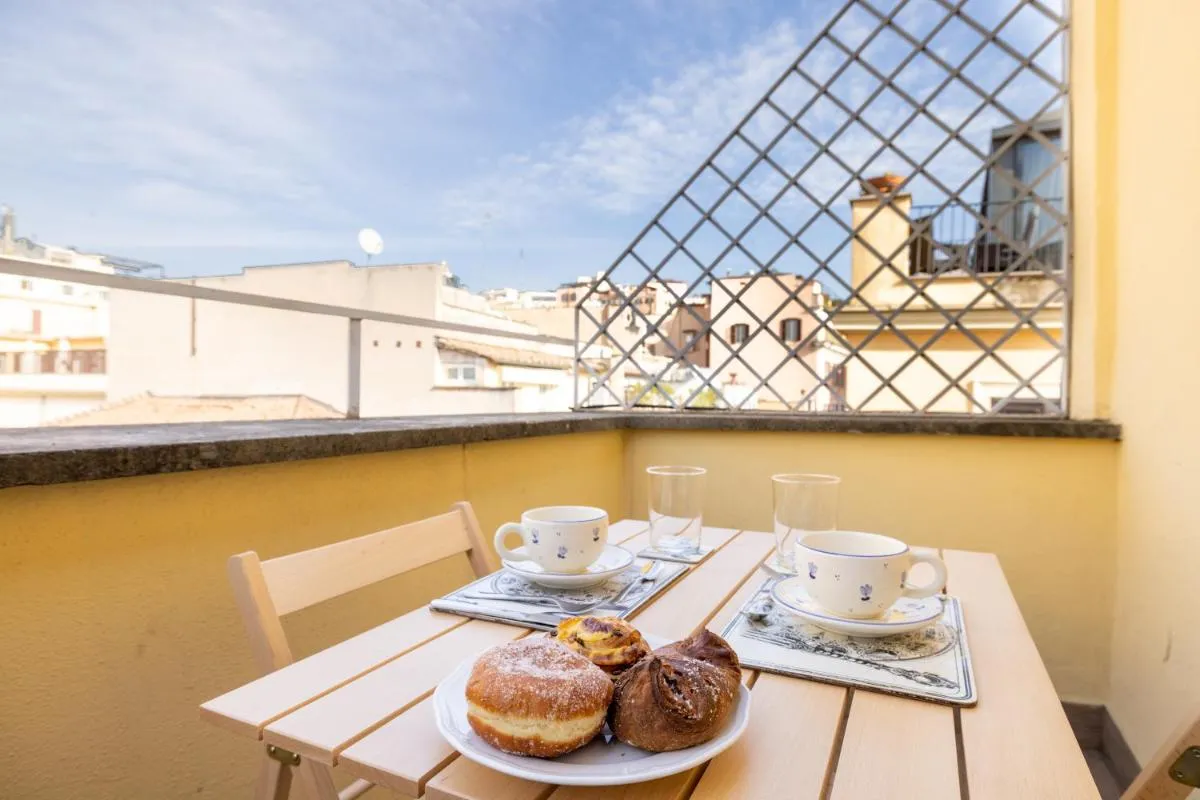 Image 3 of Spanish Step Rooftop Boutique Apartment Rome