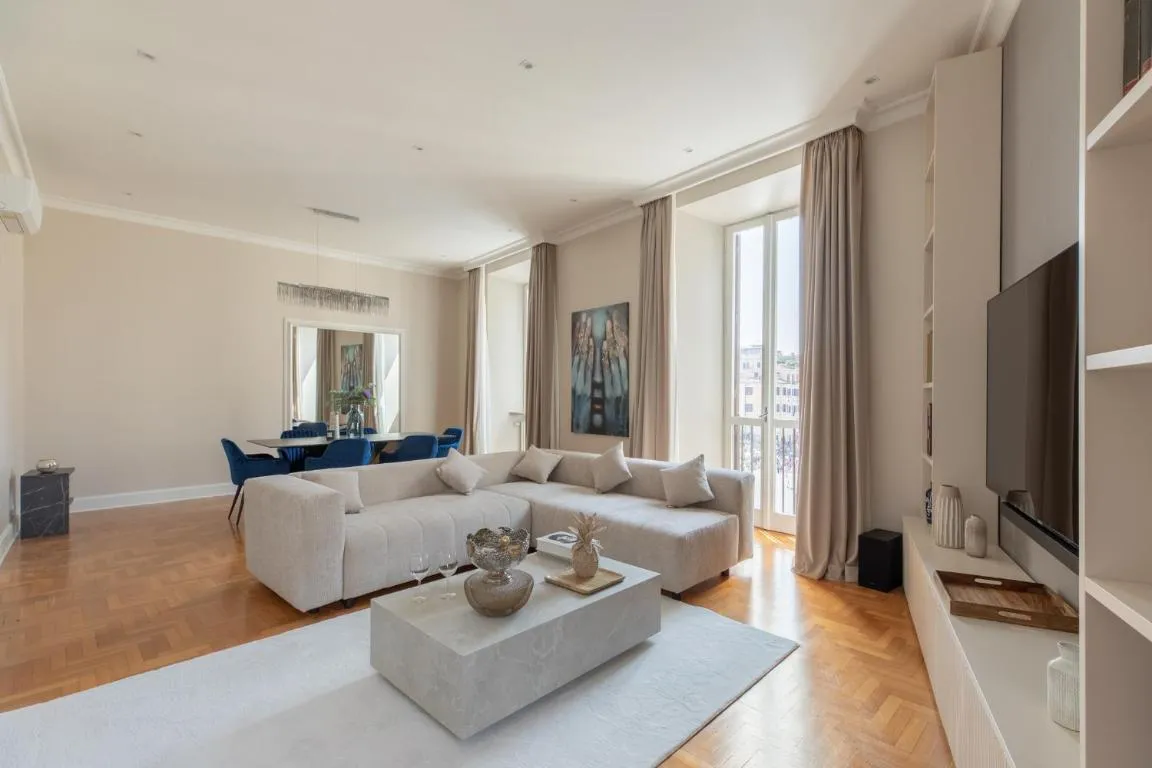 Image of Spanish Steps Caesar Suites