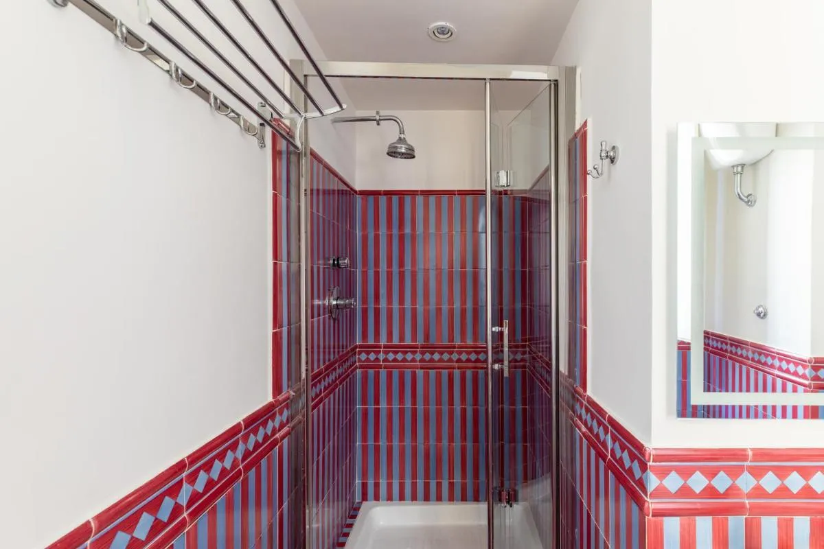 Image 2 of Spanish Steps Caesar Suites