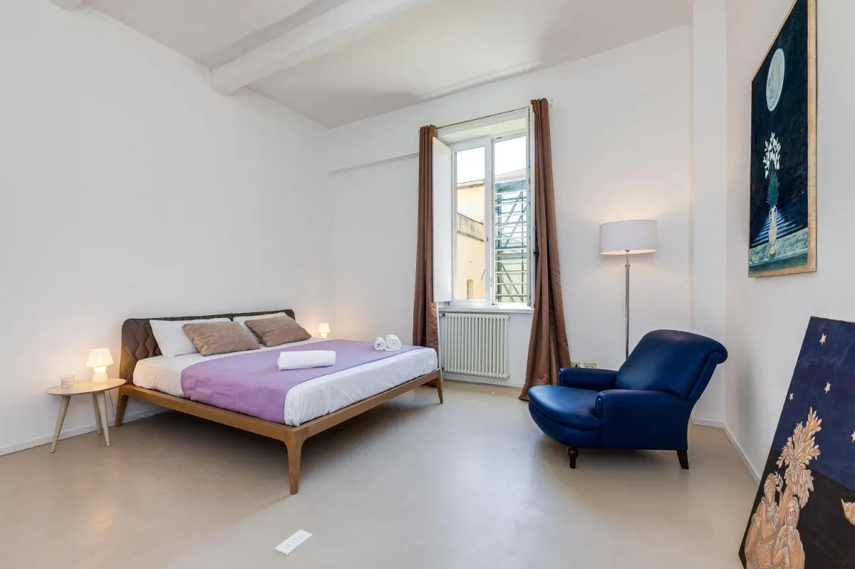 Image 5 of SpanishSteps Luxury Apartment