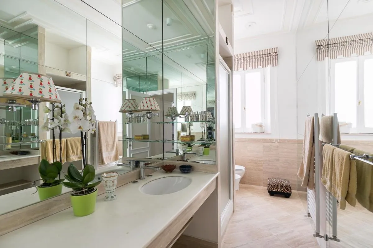 Image 1 of Suite Borghese 42