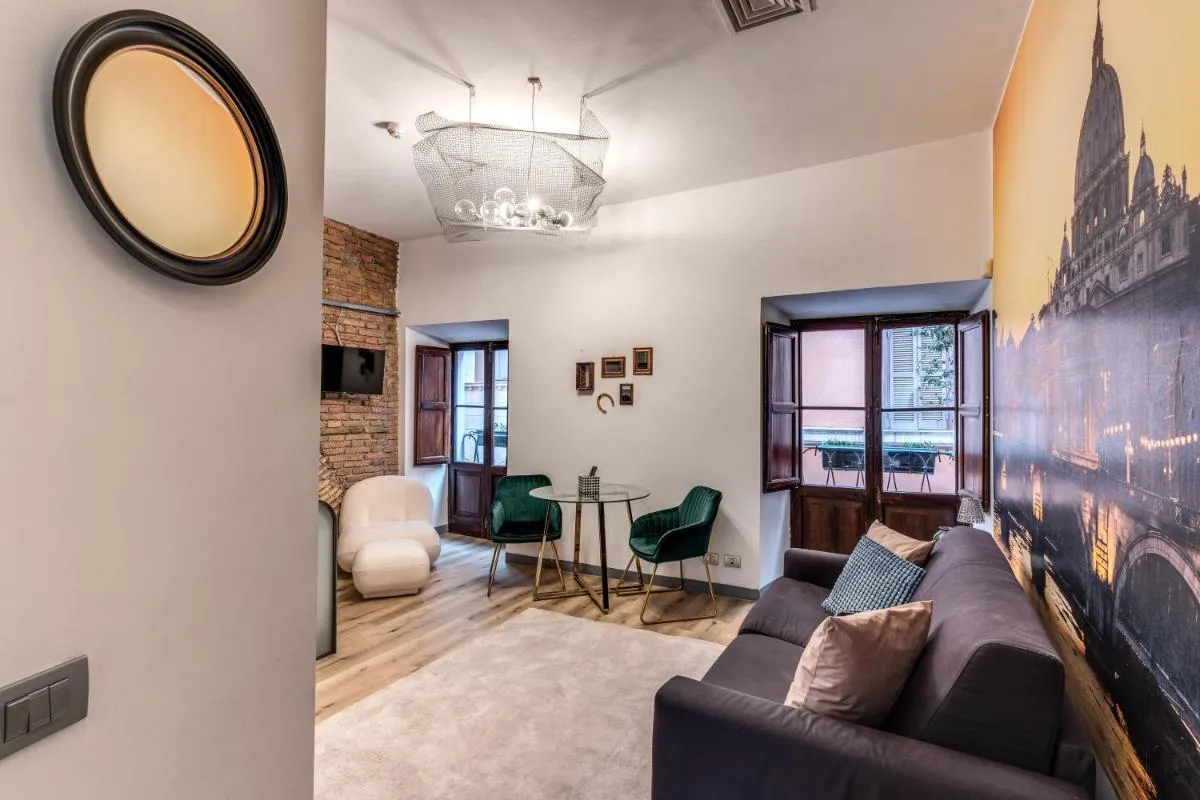Image 5 of Suite San Calisto Trastevere – Rome Historical Center CIR 25486