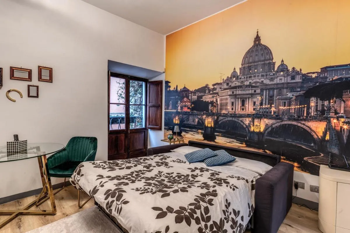 Image 3 of Suite San Calisto Trastevere – Rome Historical Center CIR 25486