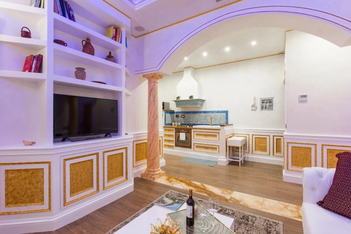 Image 6 of THE IMPERIAL SUITE e THE BRICKS