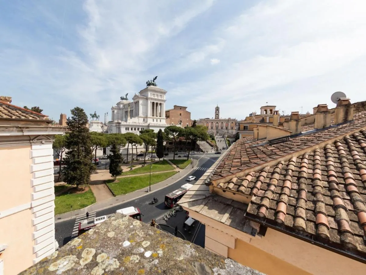 Image 5 of The Best Rent – Apartment with a view on Altare della Patria