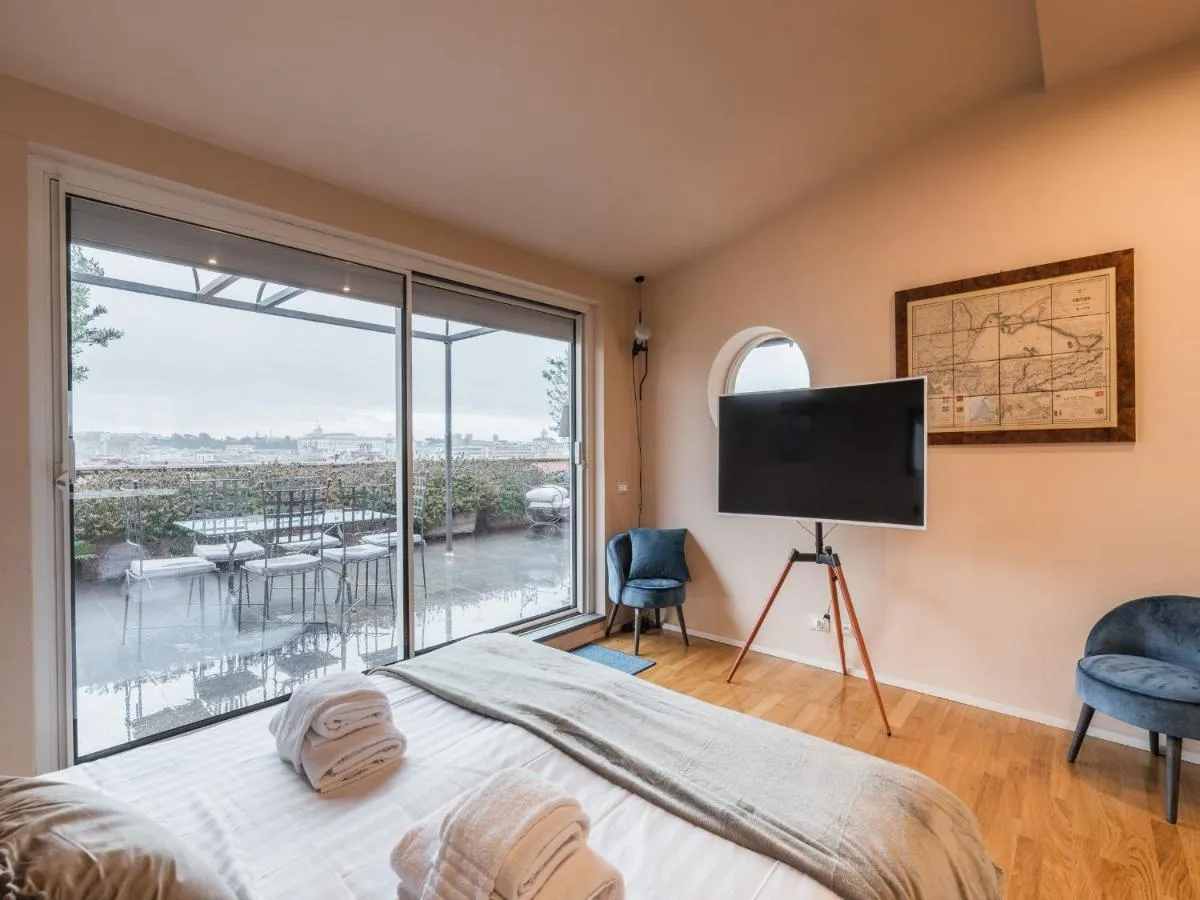 Image 4 of The Best Rent – Spacious apartment with terraces with panoramic view of Rome