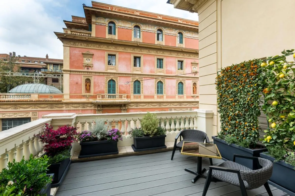 Image 4 of The H’All Tailor Suite Roma