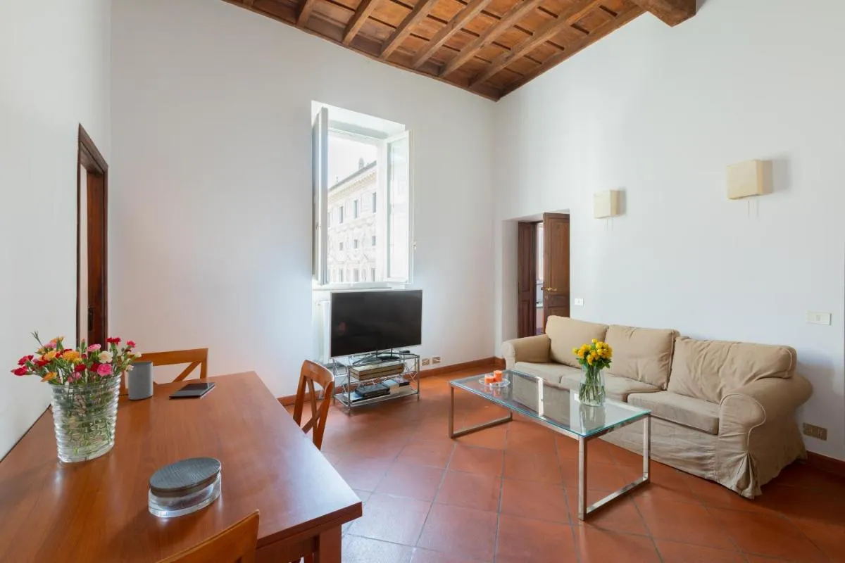 Image 4 of The Right Place 4U Roma Campo de fiori Apartment La Quercia