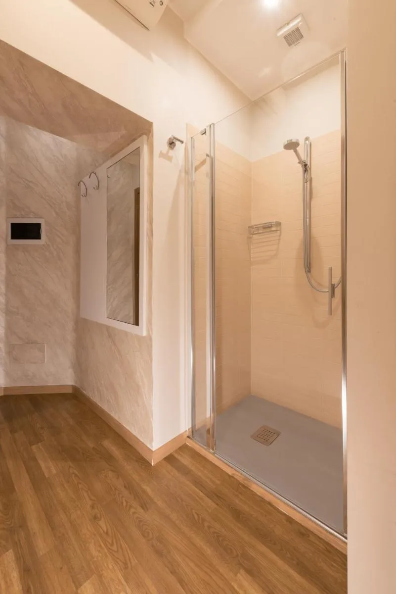 Image 3 of Top Floor Colosseo Guesthouse