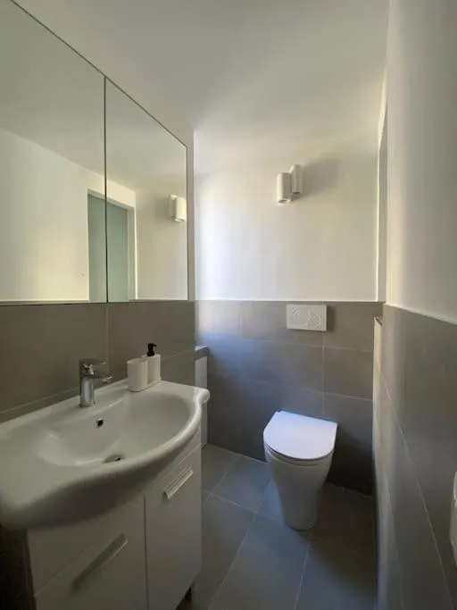 Image 3 of Trastevere Design Apartment