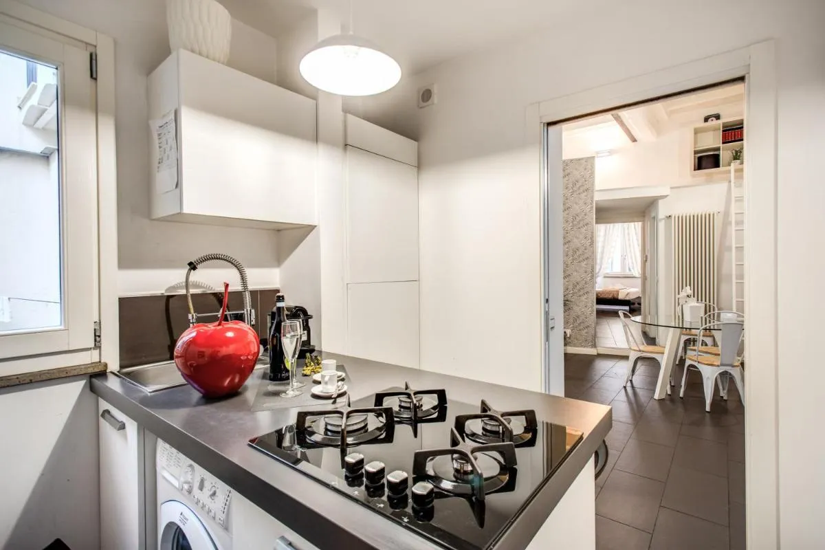 Image 3 of Trastevere Miracle Suite