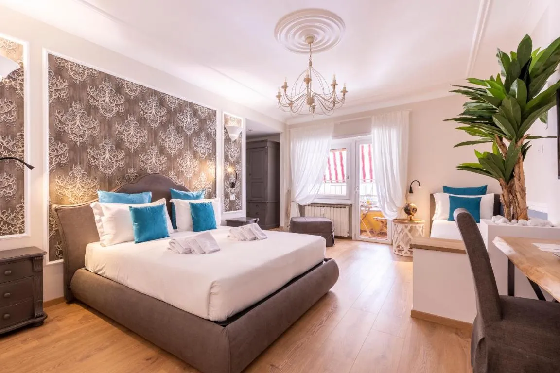 Image of Trastevere Paper Suites