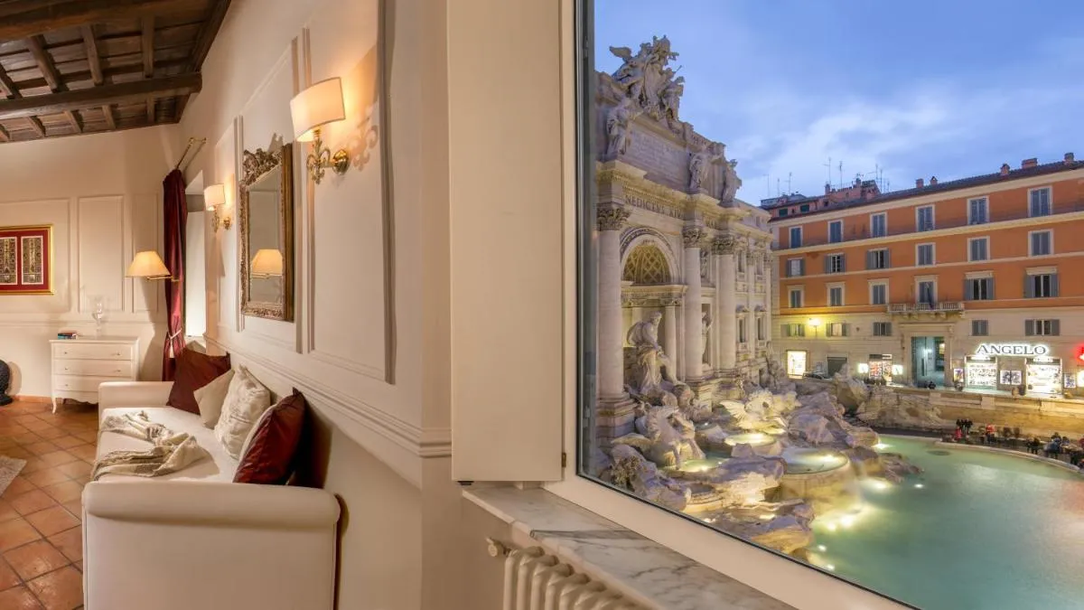 Image of Trevi Ab Aeterno – Amazing View of the Trevi Fountain