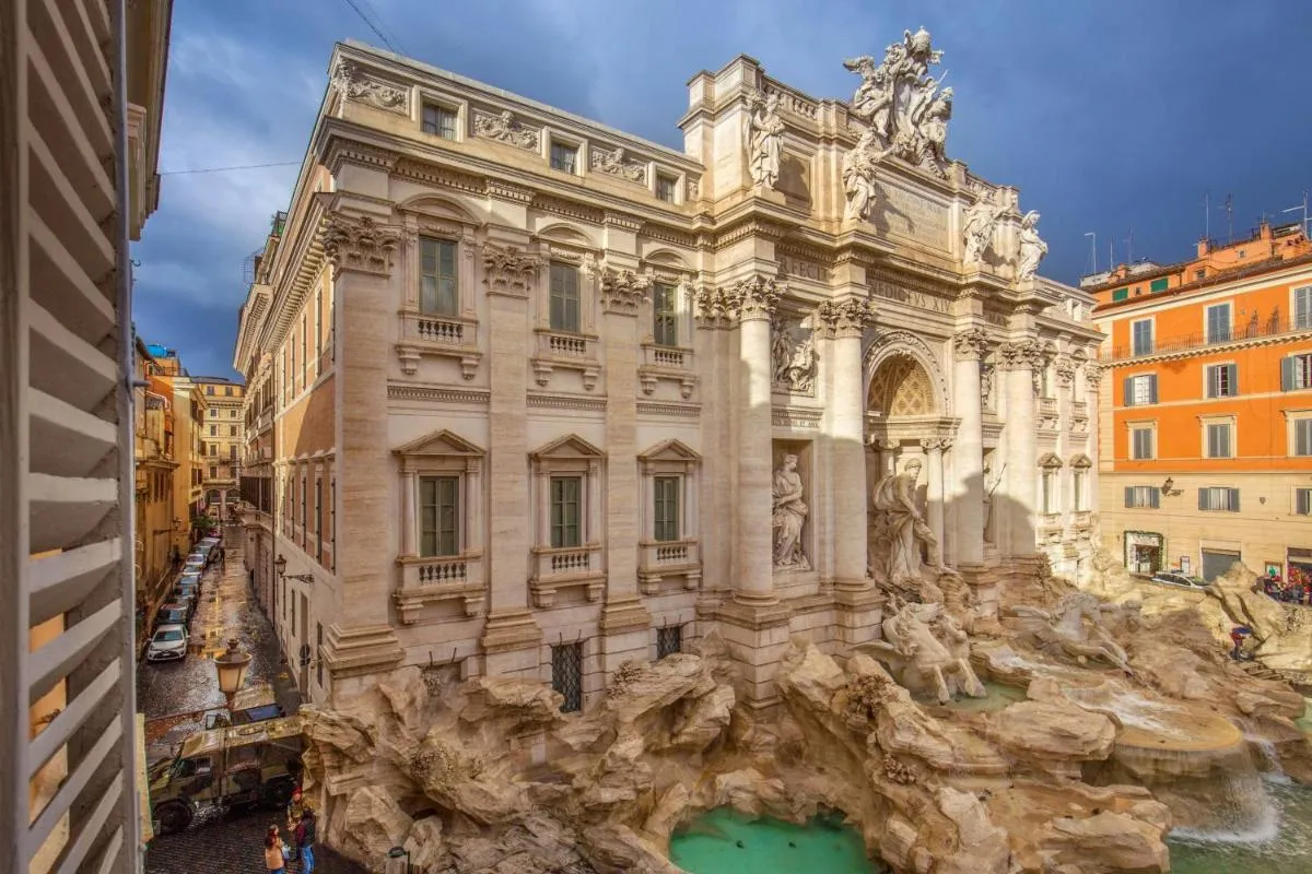 Image 6 of Trevi Ab Aeterno – Amazing View of the Trevi Fountain