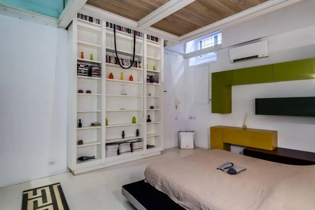 Image 1 of Trevi Loft