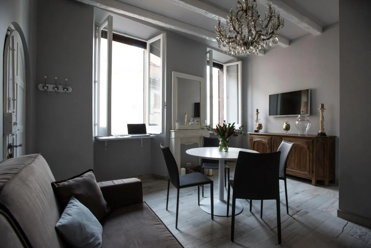 Image 4 of Trevi Luxury Maison