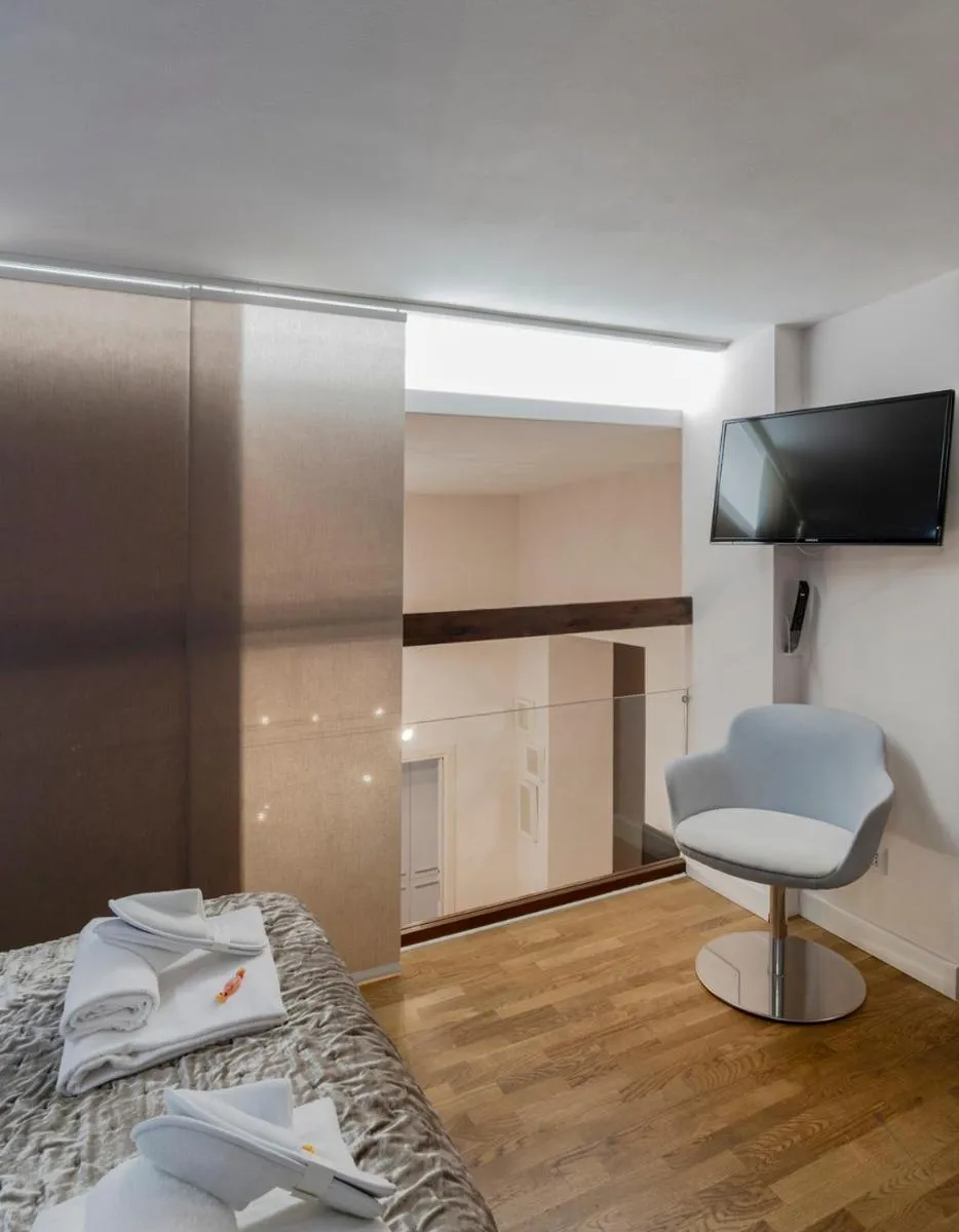 Image 5 of Trevi Luxury Terrace