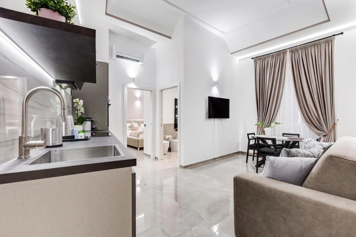 Image 4 of UnoSeiTre – Luxury Apartment & Suite