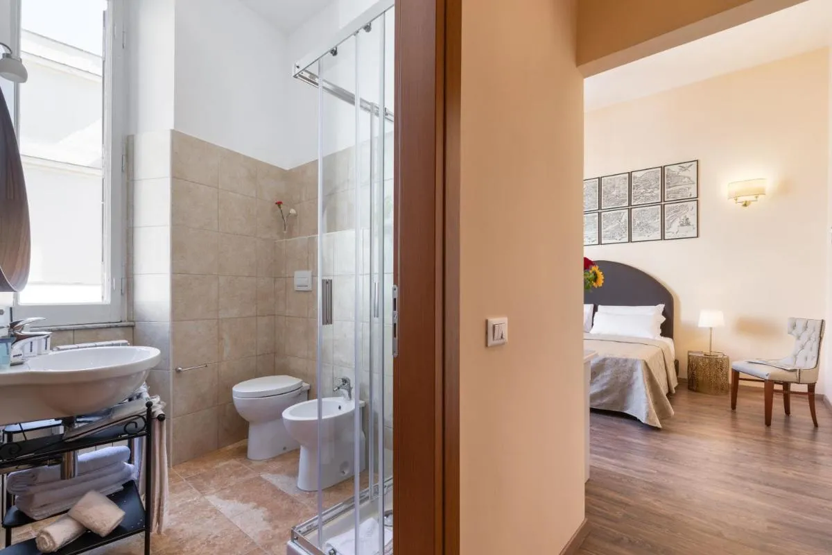 Image 2 of Vatican Domus Luxury Rooms