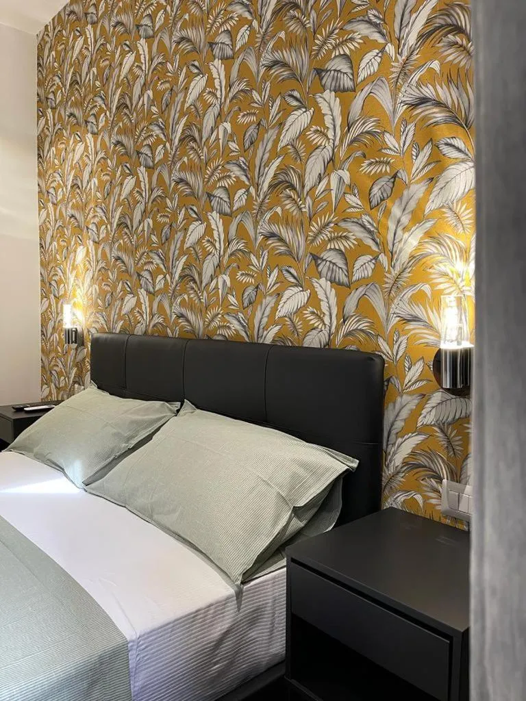 Image 3 of Vatican G&G Suites