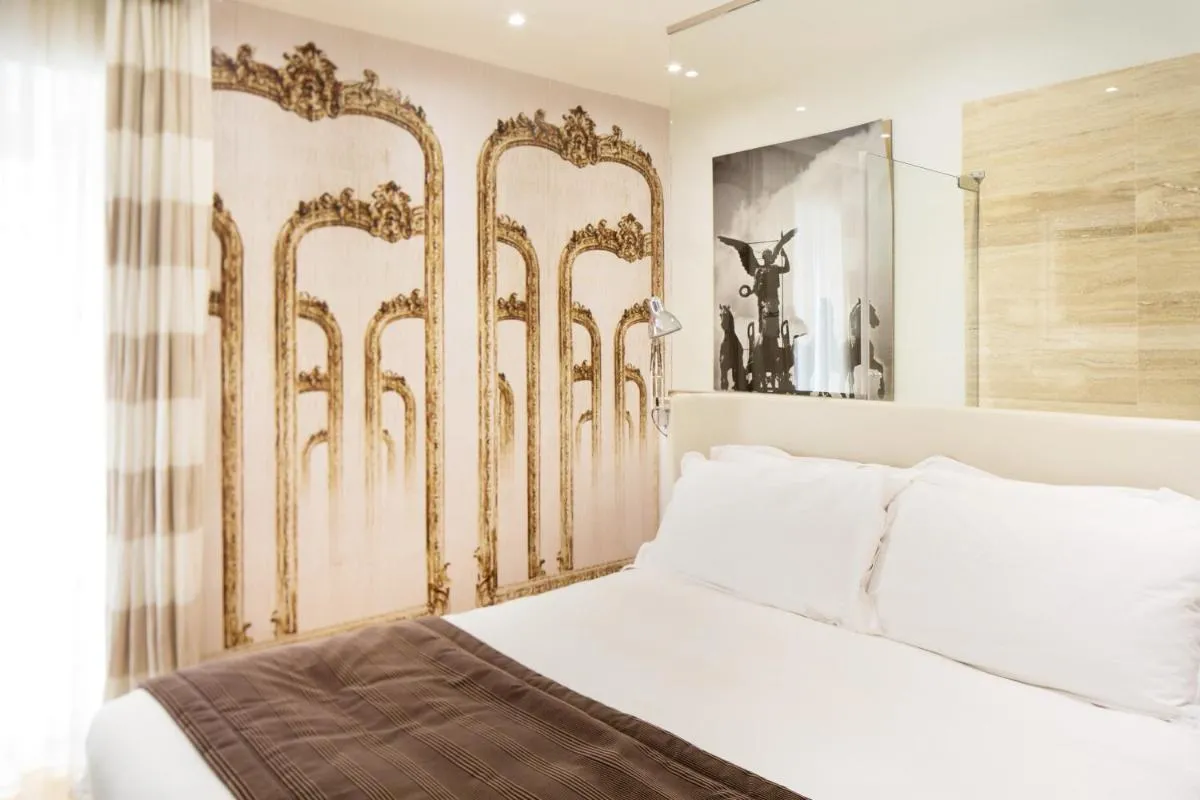 Image 1 of Via Del Corso Home Roma
