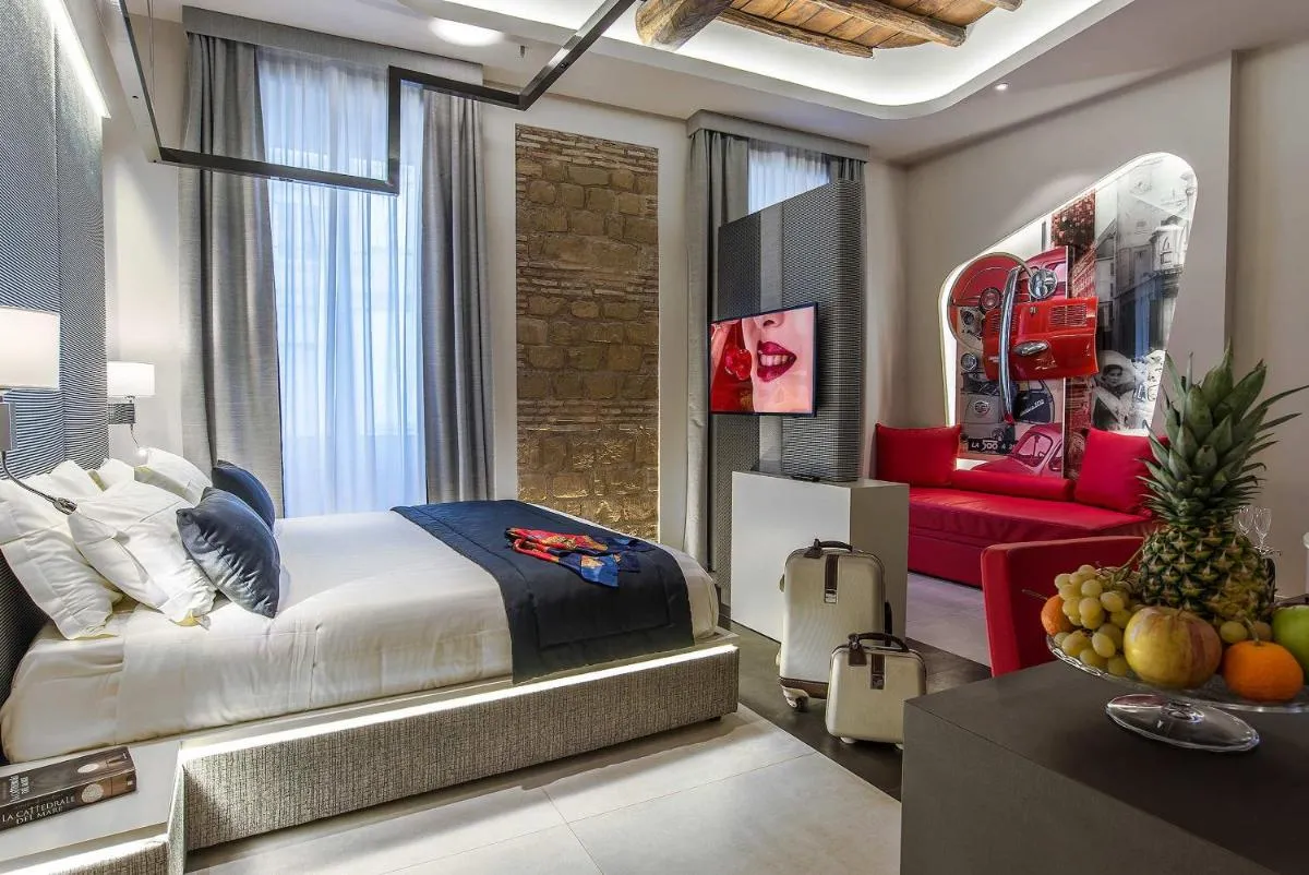 Image 4 of Via Veneto Prestige Rooms