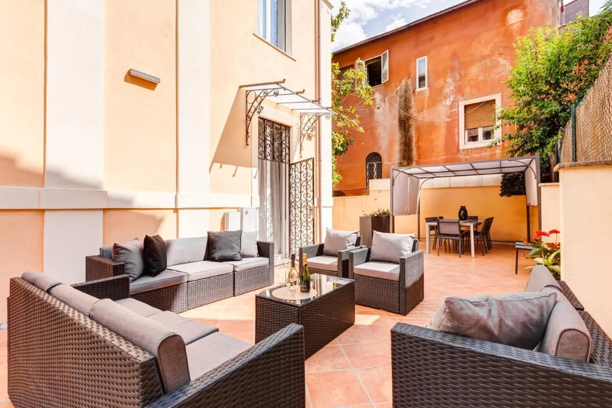 Image 4 of Villa Chiara – a new Luxury Star is born in Rome!