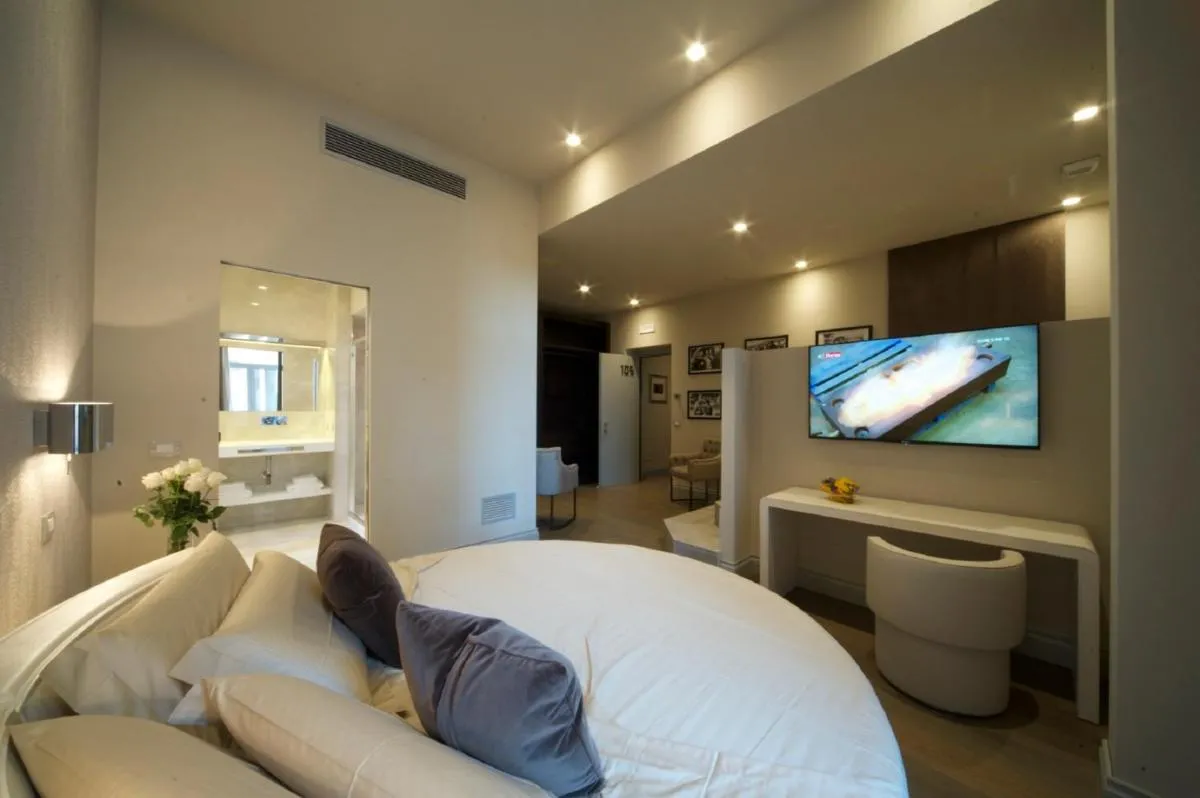 Image 4 of Vittoriano Luxury Suites