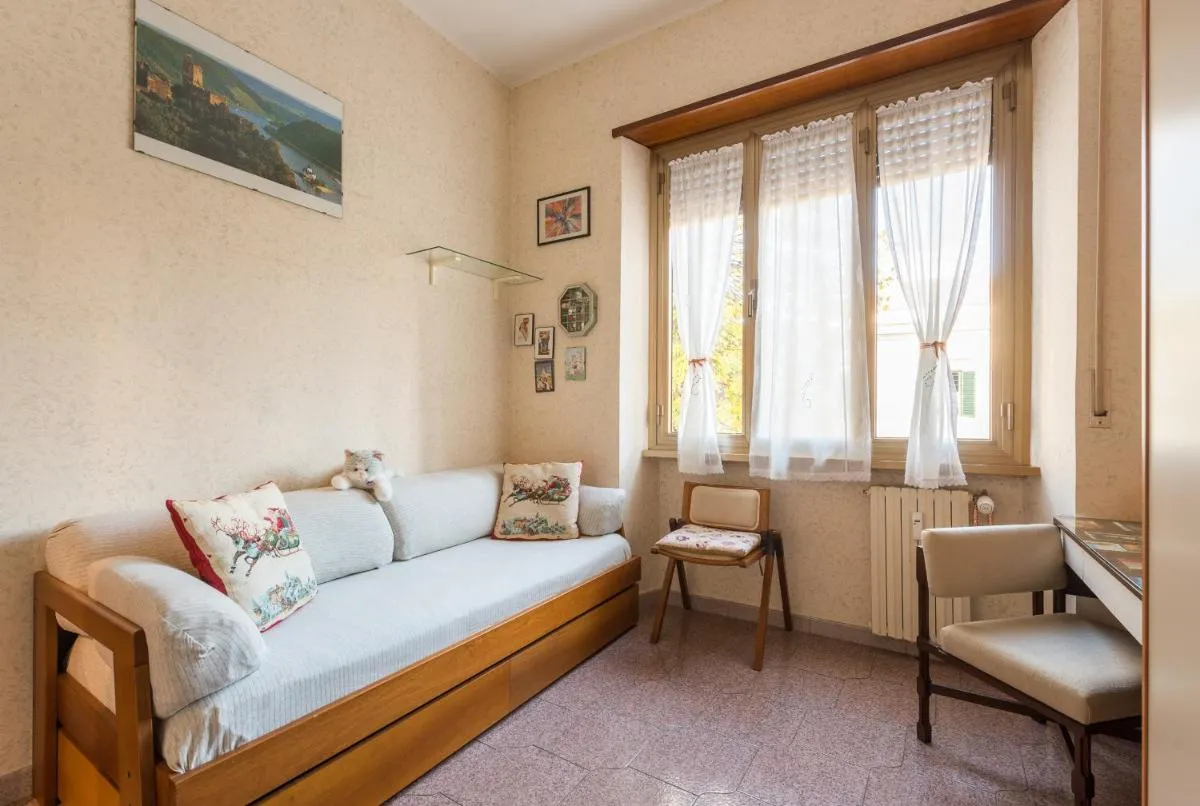 Image 1 of family home