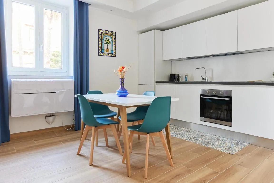 Image of iFlat Lovely Modern Apartment