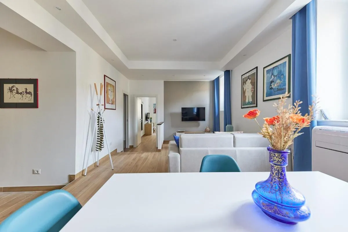 Image 5 of iFlat Lovely Modern Apartment