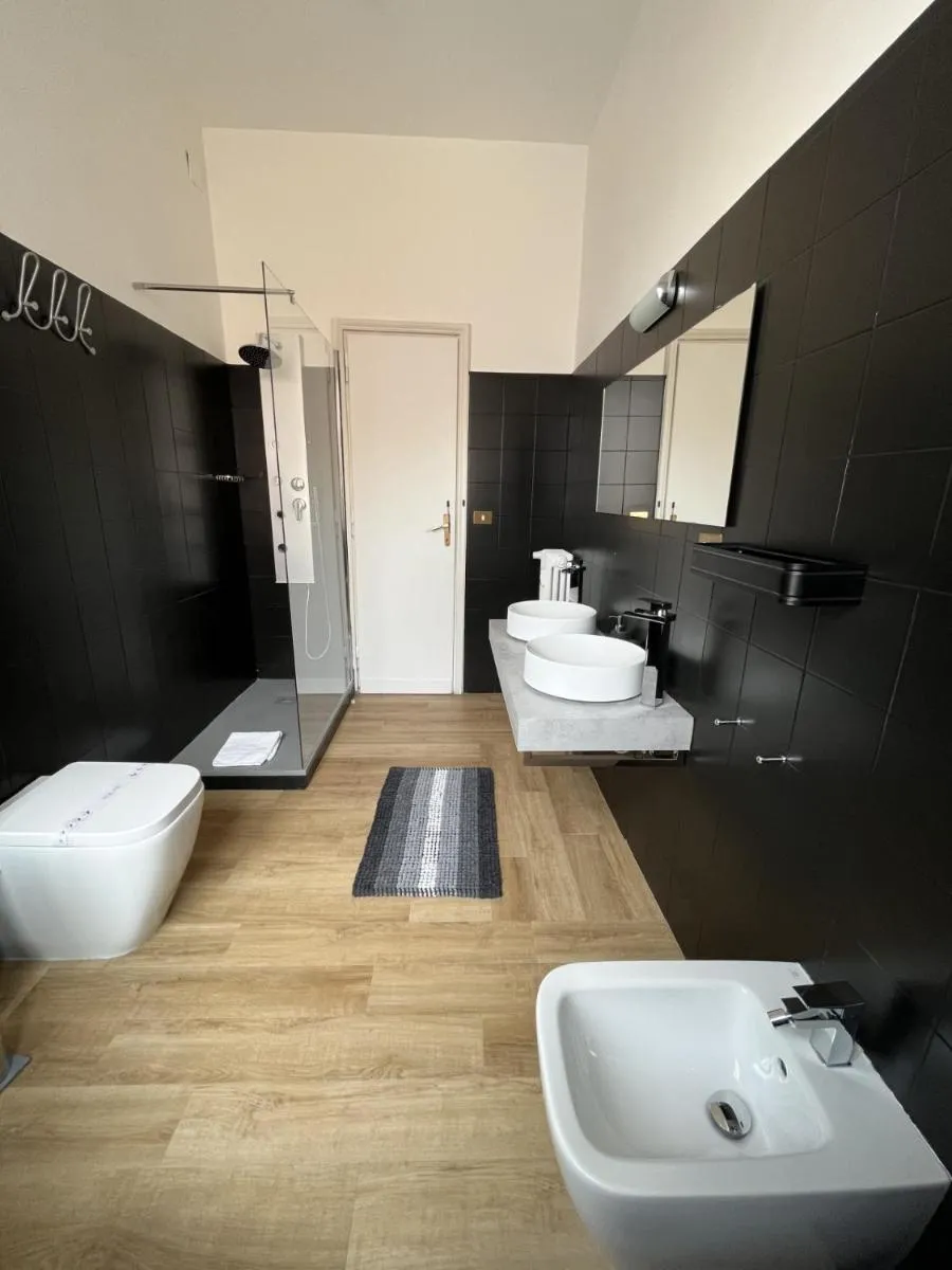 Image 4 of interno 18 penthouse