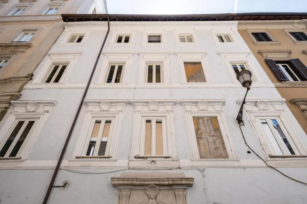 Image of 59 Steps Trevi