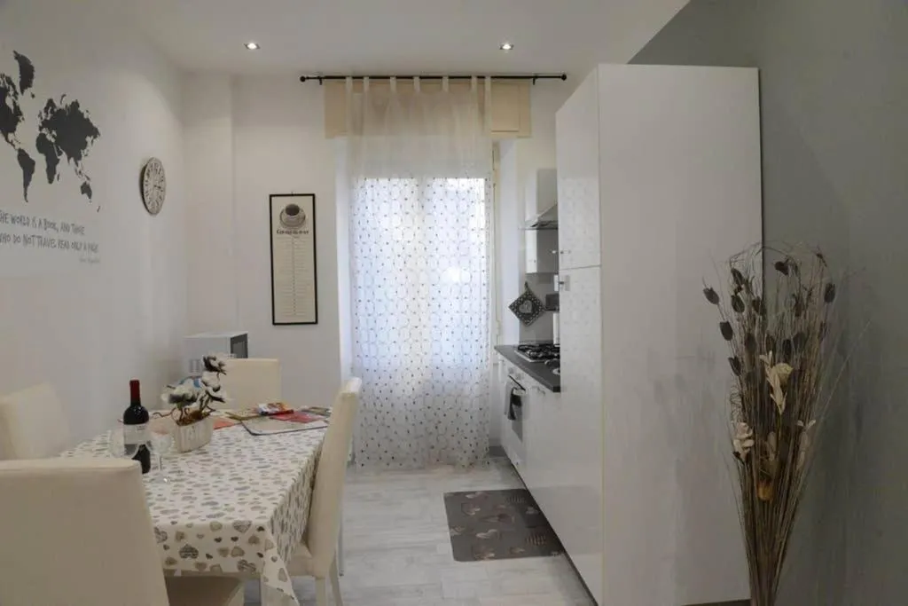 Image 2 of A casa di Rosa